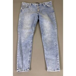 GAP Jeans Women's 20/35L High Rise Universal Legging Blue Light Wash Button Fly